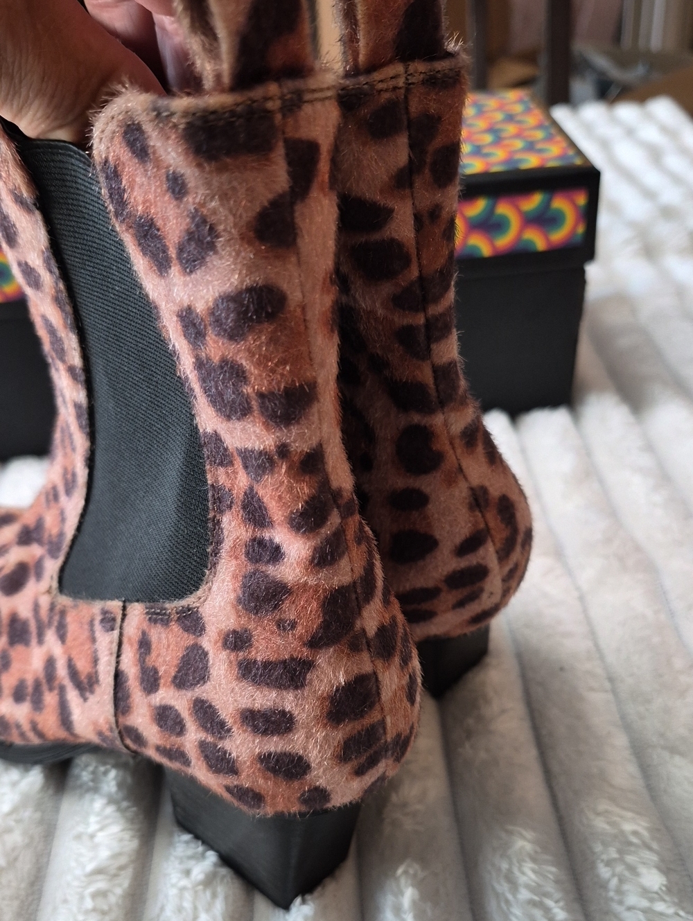 Dolce Vita Jerico A Stack Heel Leopard Print ankle Boots Women's Sz 6.5 Nwot - Picture 7 of 10